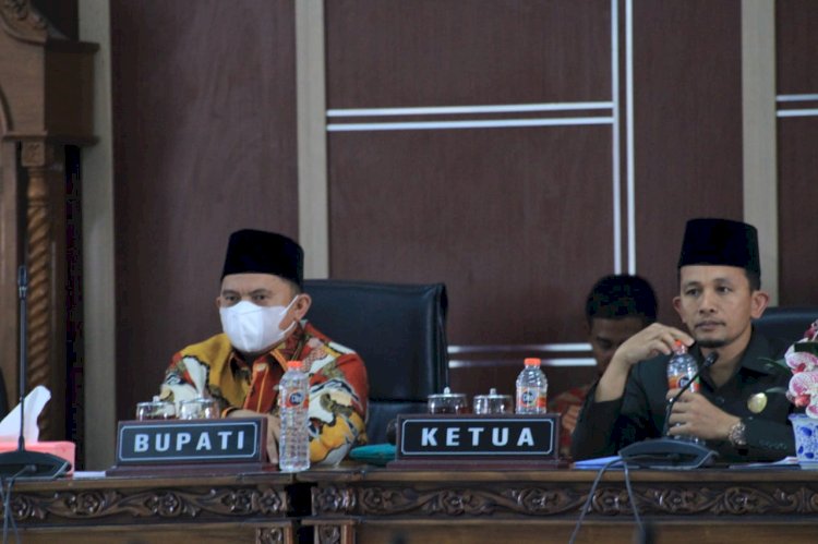 Bupati Ikuti Rapat Paripurna DPRD, Ranperda Pertanggungjawaban Pelaksanaan APBD Kabupaten Labuhanbatu Tahun Anggaran 2021