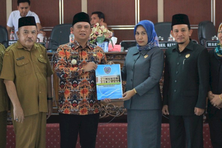 Bupati Ikuti Rapat Laporan Badan Anggaran atas Pembahasan Rencana KUA dan PPAS Kabupaten Labuhanbatu Tahun Anggaran 2023