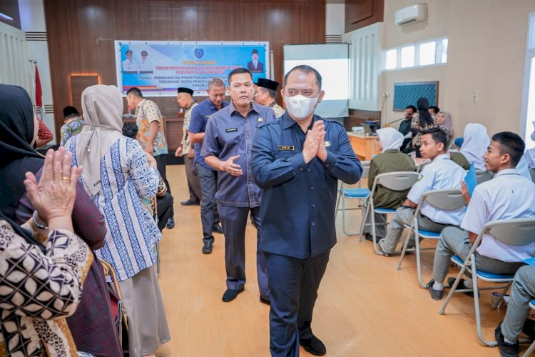 Bupati Buka Sosialisasi Peningkatan Pengetahuan Paham Radikalisme dan Terorisme