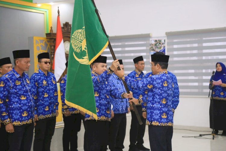 PENGUKUHAN DEWAN PENGURUS KORPRI, BUPATI LABUHANBATU INGINKAN KORPRI LEBIH MAJU KE DEPANNYA.