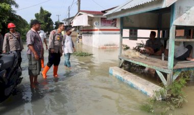 Kapolresta Deli Serdang Cek Lokasi Banjir Dirikan Posko dan Bagi Sembako