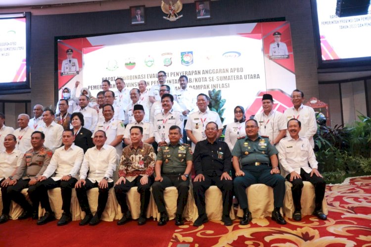 Wakil Bupati Labuhanbatu Ikuti Rakor Evaluasi Penyerapan Anggaran APBD Pemerintah Provinsi dan Kabupaten Se Sumatera Utara 