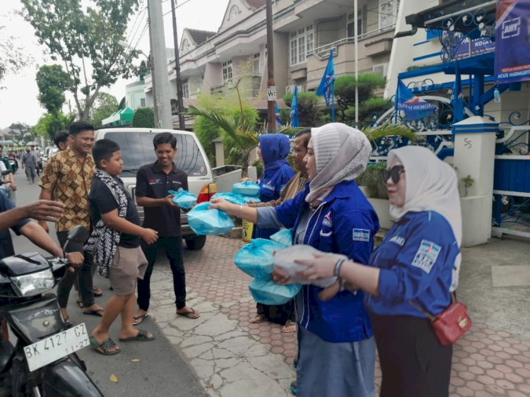 Partai Demokrat Kota Medan Konsisten Berbagi Kebaikan Jumat Barokah