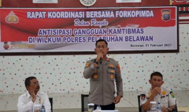 Kapolres Pelabuhan Belawan AKBP Josua Tampubolon SH, MH, mengatakan akan menindak tegas pelaku tawuran. 