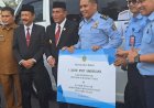 KA Rutan Kelas I Medan,Menerima Ambulance Dari Gubernur Sumut.