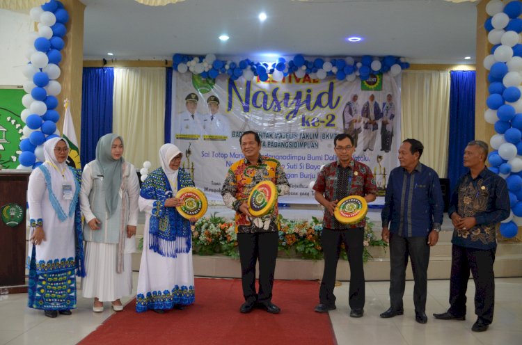 Walikota Tutup Festival Nasyid Ke-2 BKMT Tingkat Kota Padangsidimpuan
