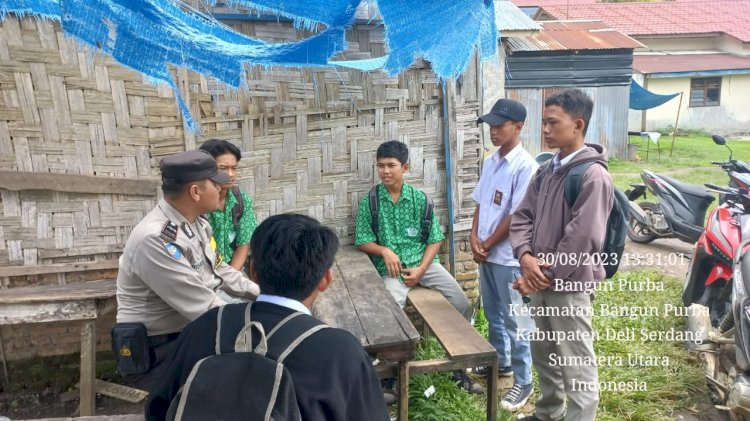 Antisipasi Tawuran Antar Pelajar, Polsek Bangun Purba Polresta Deli Serdang Lakukan Pemeriksaan Dan Himbauan Kamtibnas Kepada Pelajar