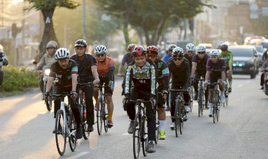 Gowes Keliling Kota Pj. Gubernur Sumut Hassanudin Sapa Masyarakat