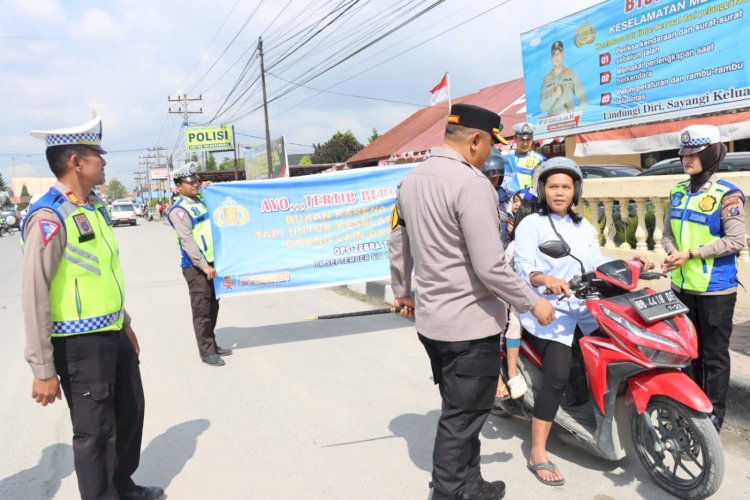 Hari ke 12 OPS Zebra Toba 2023 Di Polres Humbahas, Pelanggar Didominasi Tidak Pakai Helm