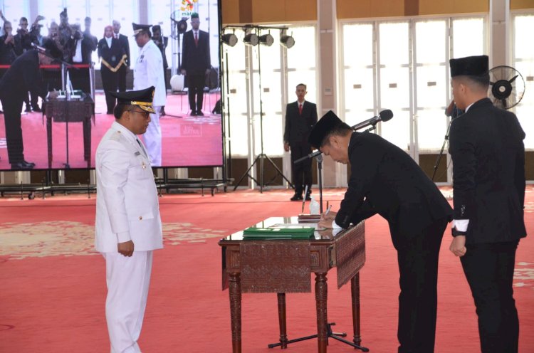 Pj. Gubernur Sumut Lantik Letnan Dalimunte Jadi Pj. Wali Kota Padangsidimpuan