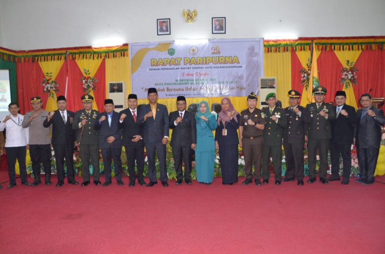 Paripurna Istimewa HUT Kota Padangsidimpuan ke 22 tahun, Pj. Walikota : "Salumpat Saindege Menuju Padangsidimpuan MANTAP"