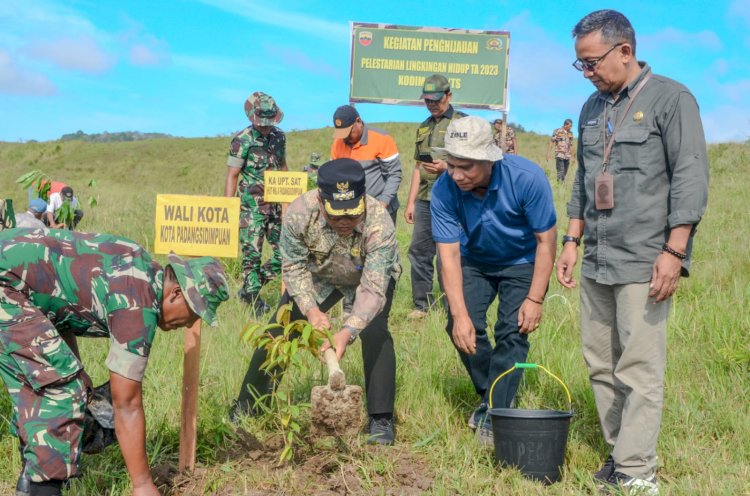 Kodim 0212/TS Laksanakan Kegiatan Penghijauan Pelestarian Lingkungan Hidup