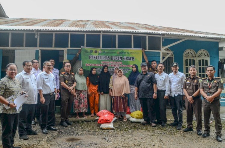 Penyuluhan Hukum Bagi Masyarakat Kurang Mampu di Kota Padangsidimpuan