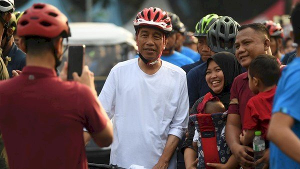 PROJO: Jokowi Terlalu Muda untuk Pensiun, Banyak Partai Siap Menampung