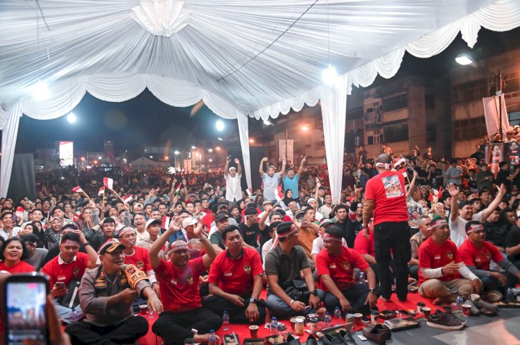 Kadis Kominfo Padangsidimpuan  Dampingi Pj. Walikota Saat Launching WiFi Gratis di Sela Nobar Semi Final AFC U23
