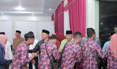 Bupati Lepas Keberangkatan Kafilah Festival Seni dan Qasidah (FSQ) Labuhanbatu 2022