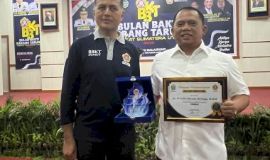 Bupati Terima Penghargaan Dari Karang Taruna Provinsi Sumatera Utara.