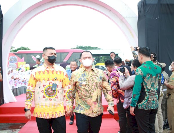 Bupati Labuhanbatu Hadiri Hari Antikorupsi Sedunia