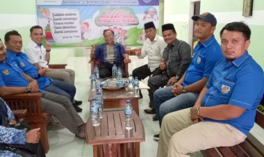 H.Romario Simangungsong, S.IP, M.IP Ketua DPD KNPI Kabupaten Labuhanbatu beserta pengurus Bincang Bincang Hangat dengan Dewan Pendidikan Kabupaten Labuhanbatu
