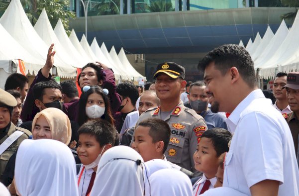 Kapolres Pelabuhan Belawan AKBP josua Tampubolon SH,MH Hadiri Peringatan Hari Peduli Sampah Nasional Pemko Medan