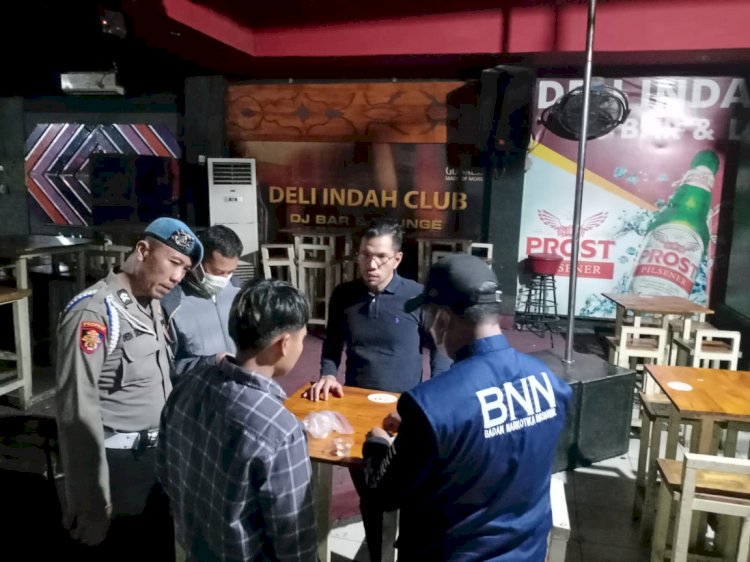 Aparat Gabungan Razia Tempat Hiburan Malam Kafe dan Bar di Deli Serdang, 3 Orang Positif Diamankan