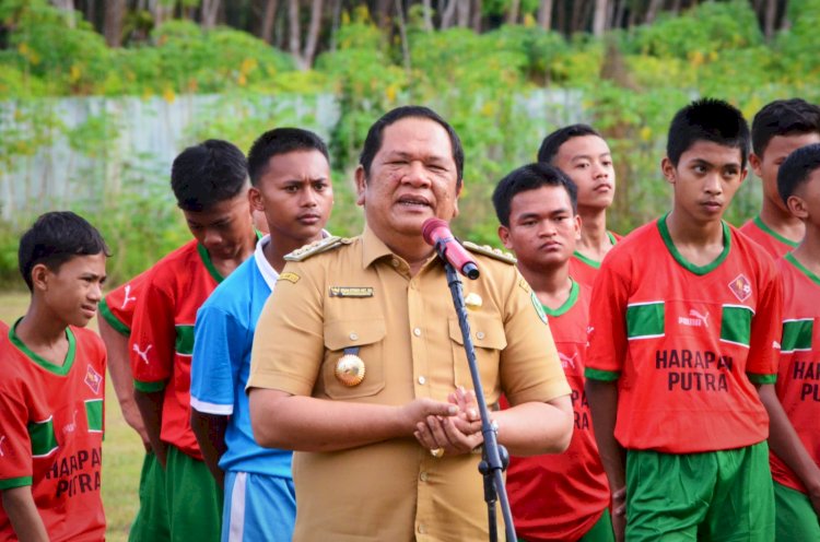 Walikota Padangsidimpuan Hadiri Pembukaan Turnamen Sepakbola Ikanas Cup