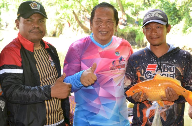 Walikota Padangsidimpuan Buka Lubuk Larangan Aek Pardomuan di Kelurahan Ujung Padang