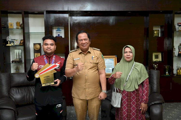 Pulang Kampung, Peraih Medali Emas Sea Games di Sambut Walikota