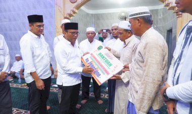 Pj. Wali Kota Padangsidimpuan Pimpinan Safari Ramadhan di Desa Huta Lombang Kecamatan Padangsidimpuan Tenggara
