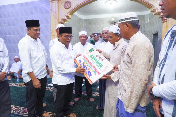 Pj. Wali Kota Padangsidimpuan Pimpinan Safari Ramadhan di Desa Huta Lombang Kecamatan Padangsidimpuan Tenggara