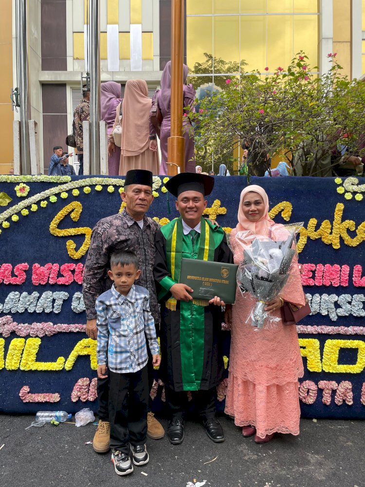 Wisudawan Fahmi Huseini Lubis Bersyukur Kuliah di UISU: Peraih Beasiswa Yayasan Prestasi Tahfizh 30 Juz, Tempa Softskill Leadership