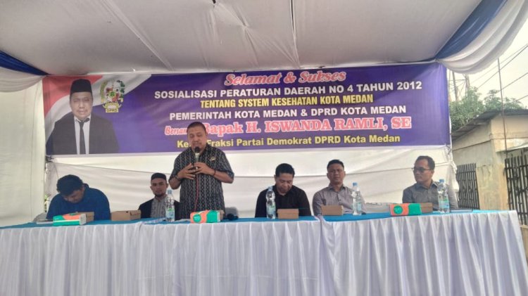 Iswanda Ramli Sosialisasi Peraturan Daerah No. 4 Tahun 2012 di Kelurahan Asam Kumbang