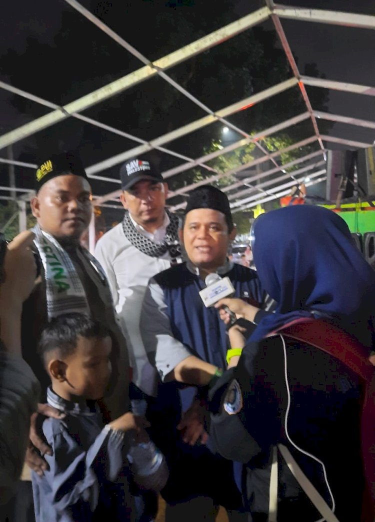 Pawai Obor Parade Sambut Ramadhan yang Digelar oleh Aliansi Ormas Islam Sumatera Utara di Masjid Raya Al Matsum Berjalan Meriah