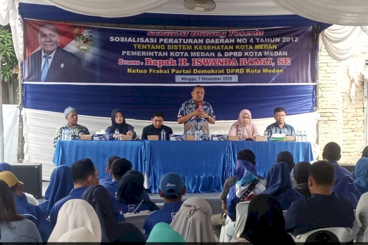 Iswanda Ramli Sekretaris Komisi II DPRD Medan Gelar Sosperda Kesehatan di Jl. Starban Gg. Lurah, Dihadiri Plt Camat Polonia dan Puskesmas